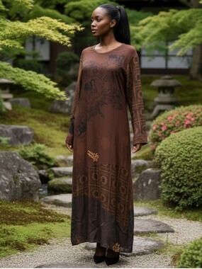 Staley Gretzinger Year of the Dragon Art to Wear Dress - Size Medium